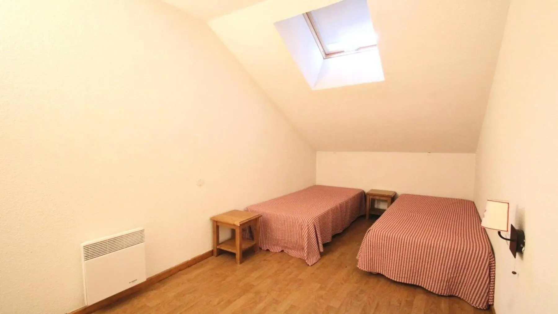 Residence Parc Aux Etoiles - B102Pae - Appartement 3 Chambres, Balcon Mae-2504 Narreyroux